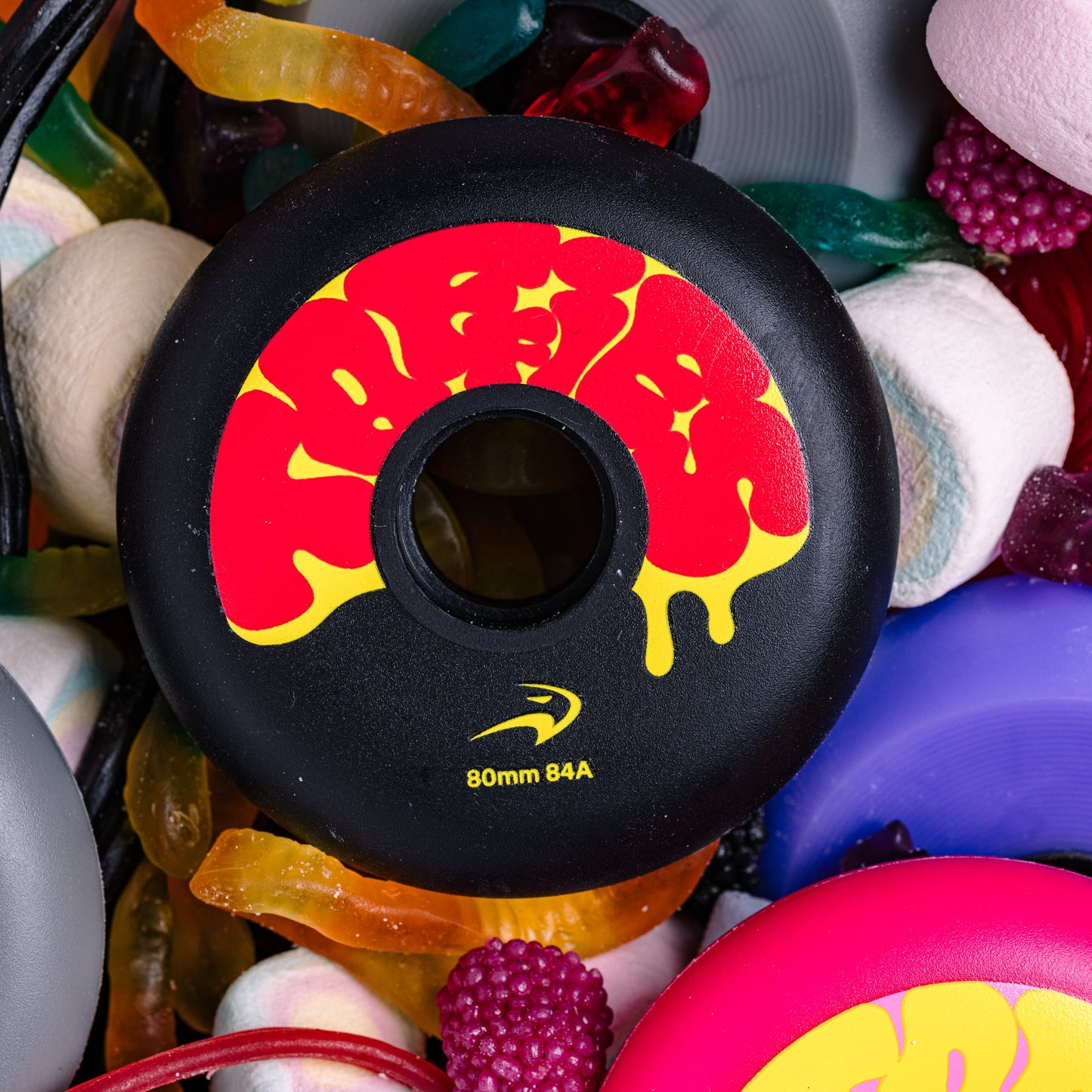 FlyingEagle TAFFIES black wheel with super high rebound, lively performance for all indoor skating scenes