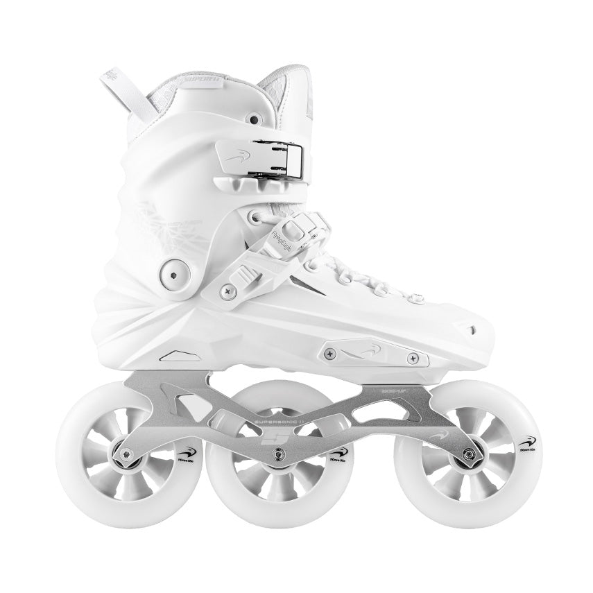 FlyingEagle White ReaverPro X7T110 inline skate with silver  frame and 3x110mm wheels 