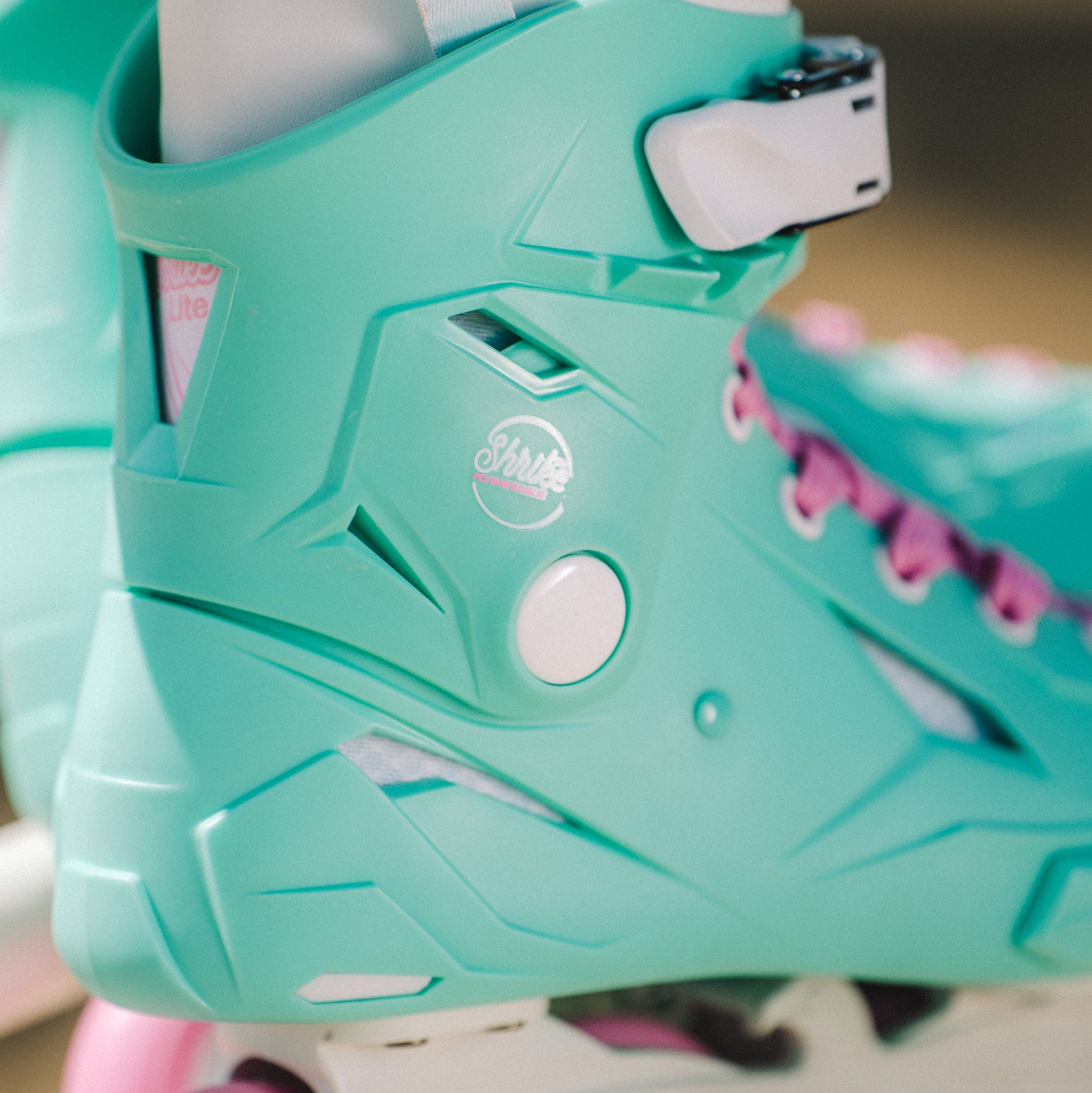 Flying Eagle X1 SHRIKE LITE – FlyingEagle Skates