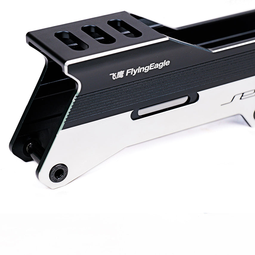 One-piece SENSE T110 skate frame, supports max 3x110mm wheels, stable for urban inline skating