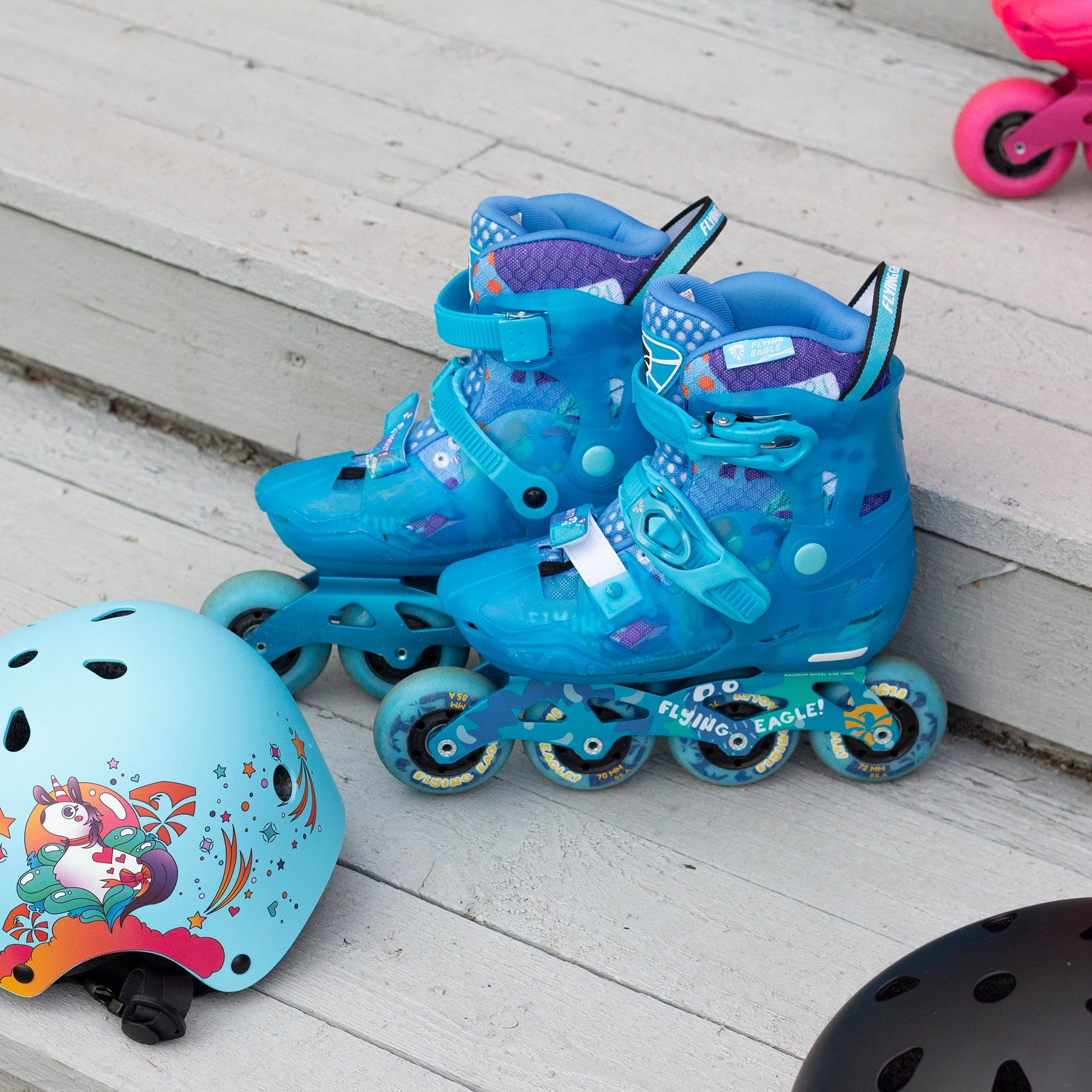 Size-adjustable kid inline skates FlyingEagle SPROUT built for progressing skating moves